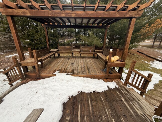 Foto del edificio - 10530 E Sidney Rd