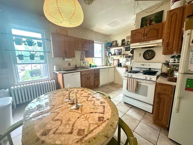 Photo - 3-bedrooms - 2nd floor - Oak Square BRIGHTON House