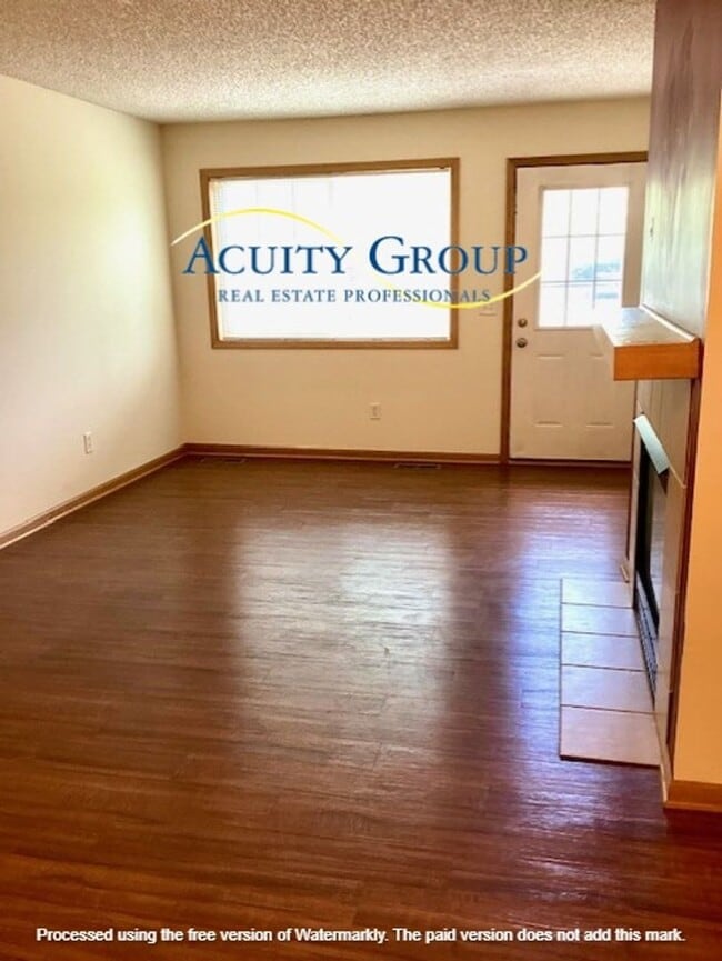 Building Photo - Three Bedroom Otsego, MN Townhome for Rent