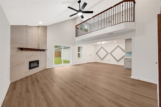 Building Photo - 3415 Lapstone Dr