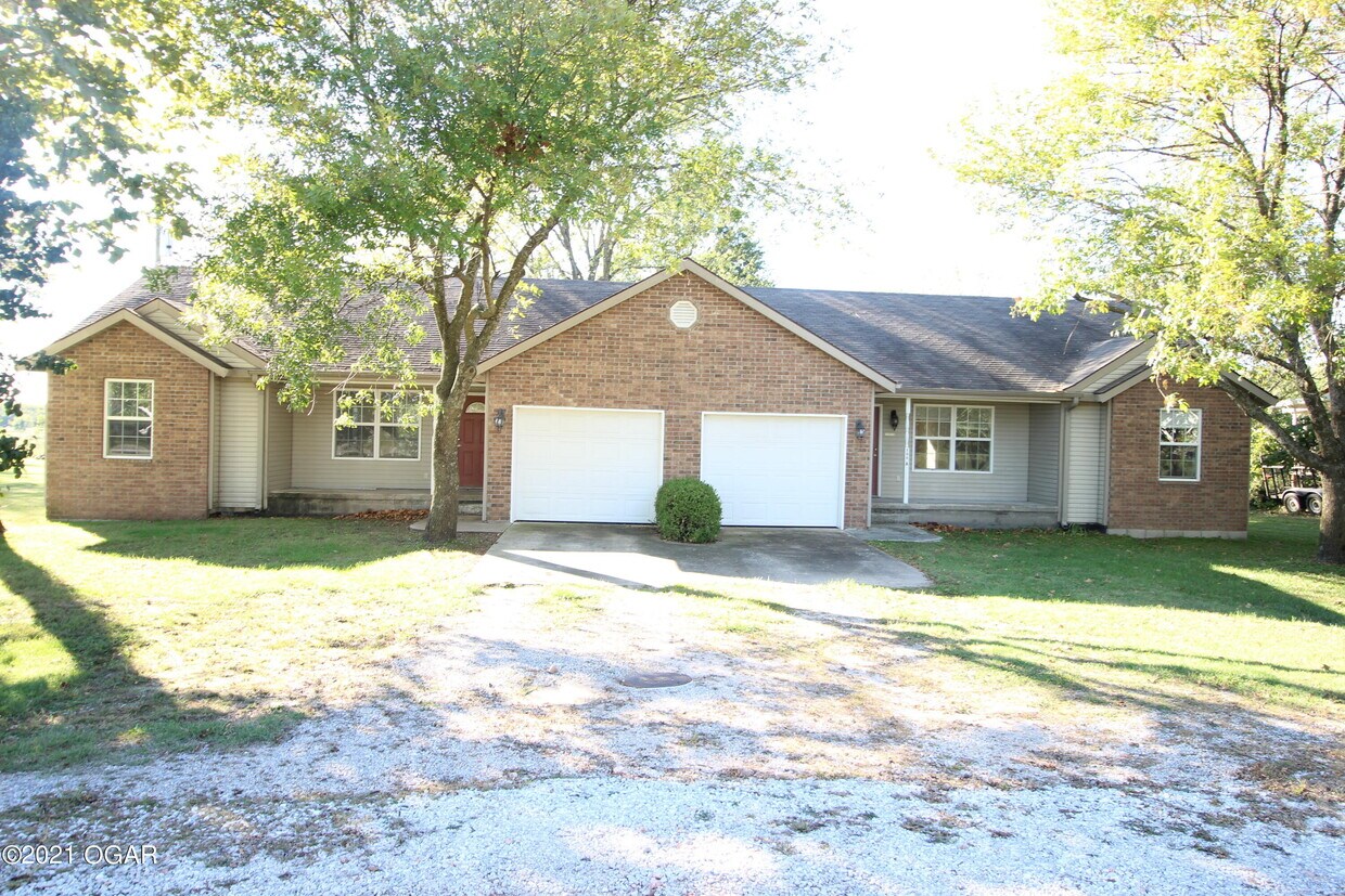 506 S Jefferson St Unit B, Diamond, MO 64840 Condo for Rent in