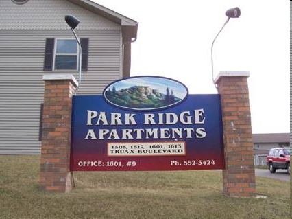 Building Photo - Park Ridge Apartments