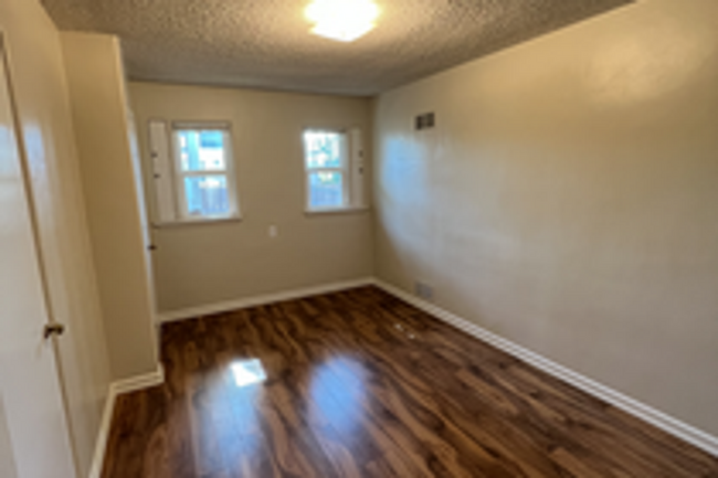 Foto del edificio - 2bd/1ba House in South End Tacoma