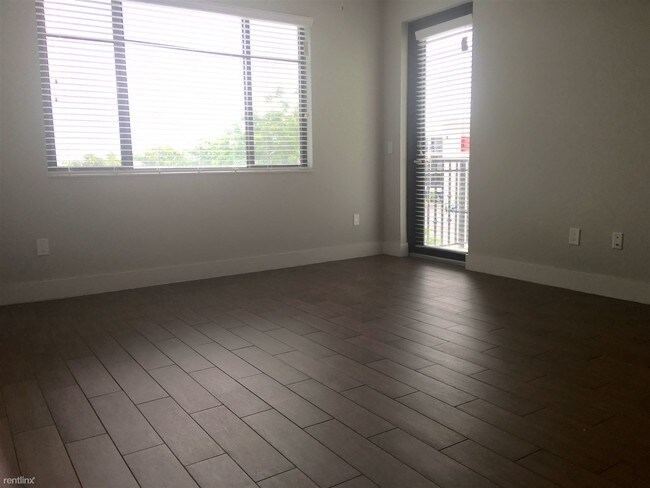 Building Photo - 4699 N Federal Hwy