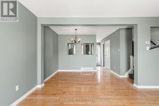 Building Photo - 4338 Meadowvale Ln