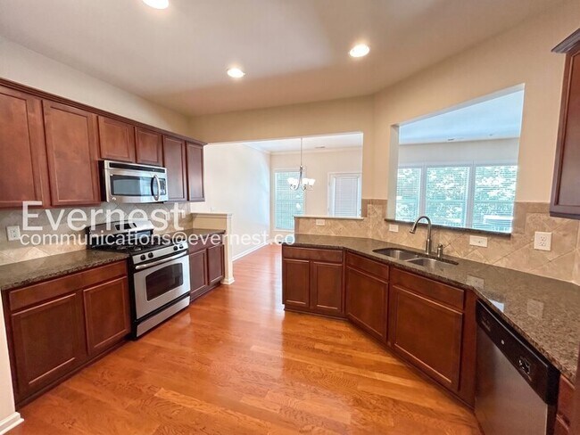 Foto del edificio - 3 Bed, 2.5 Bath Home with Attached Garage / Available Now!