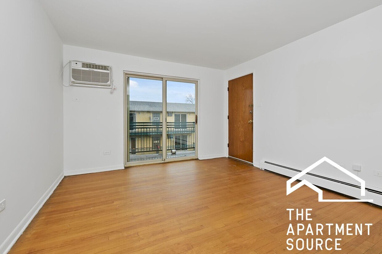 Primary Photo - 3739 W 63rd St