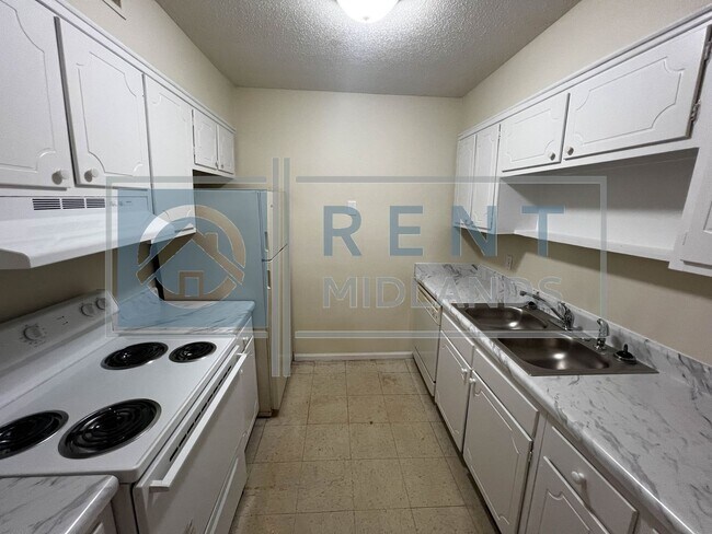 Foto del edificio - 1007 Piney Woods Rd