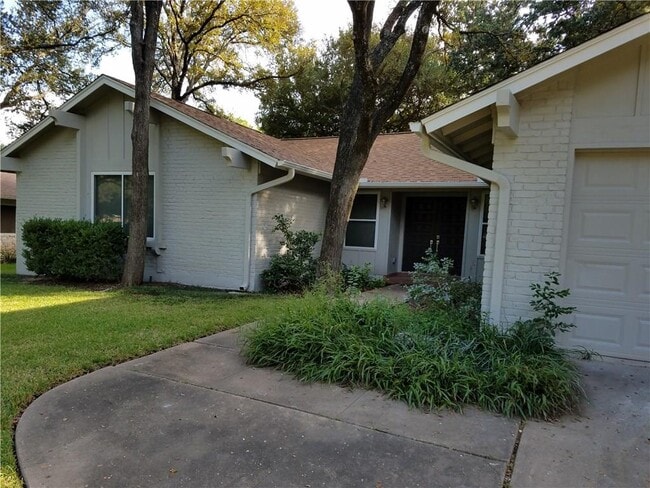 Building Photo - 4305 Andalusia Dr