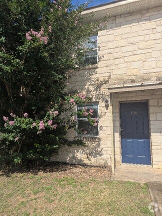 Building Photo - 114 Scofield Ave