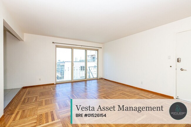 Foto del edificio - 730 Anza St