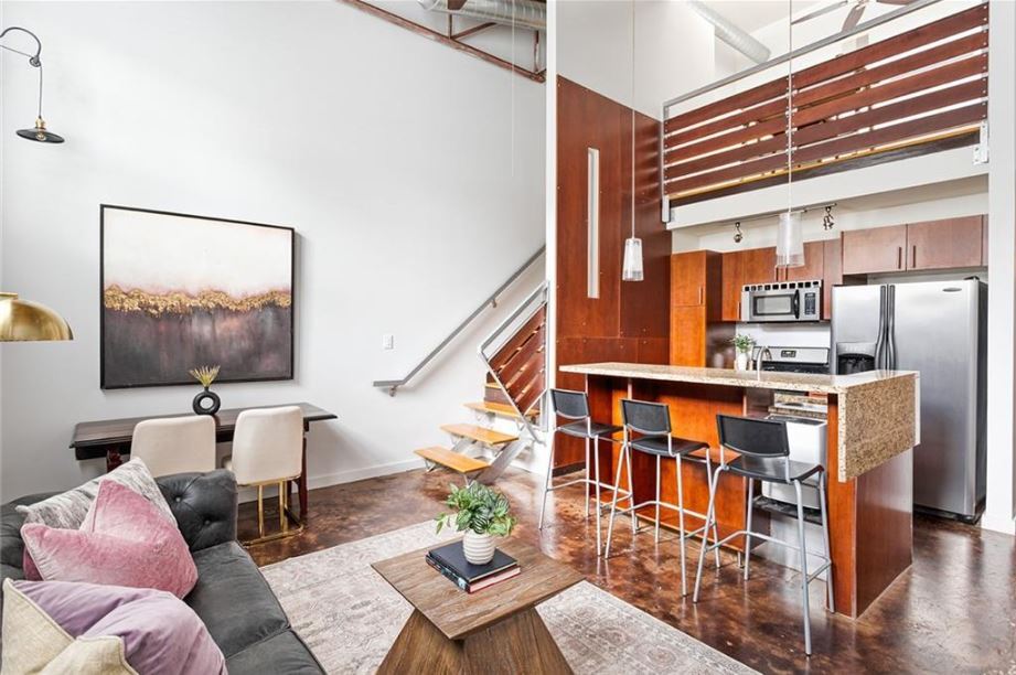 Foto principal - 964 DeKalb Ave NE