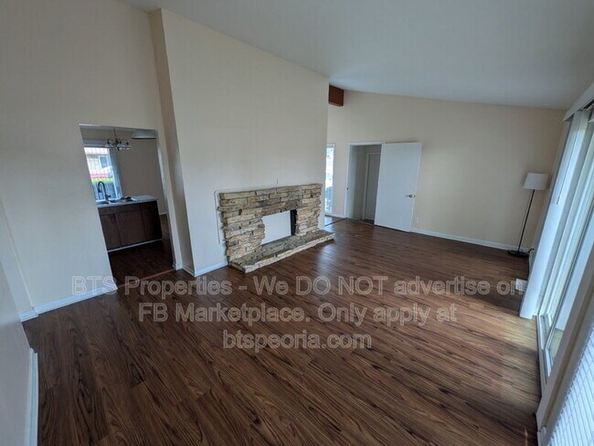 Foto del edificio - 5513 N University St