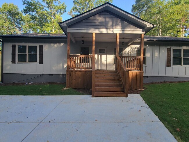 Building Photo - Build to Rent 4 Bdrm Lake Access - Open Ho...