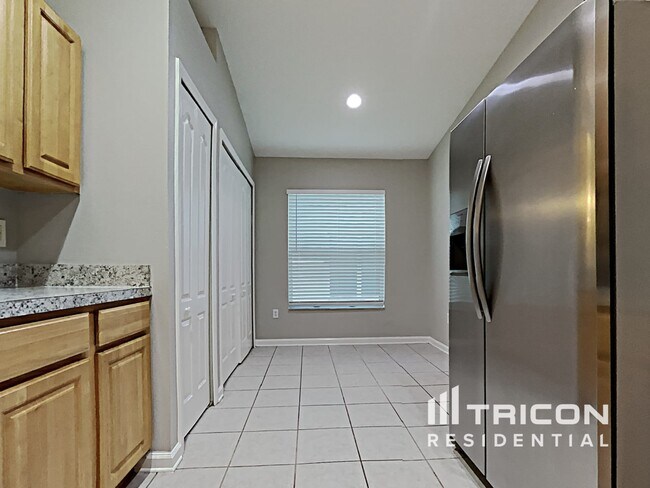 Foto del edificio - 7848 Mariners Harbour Dr