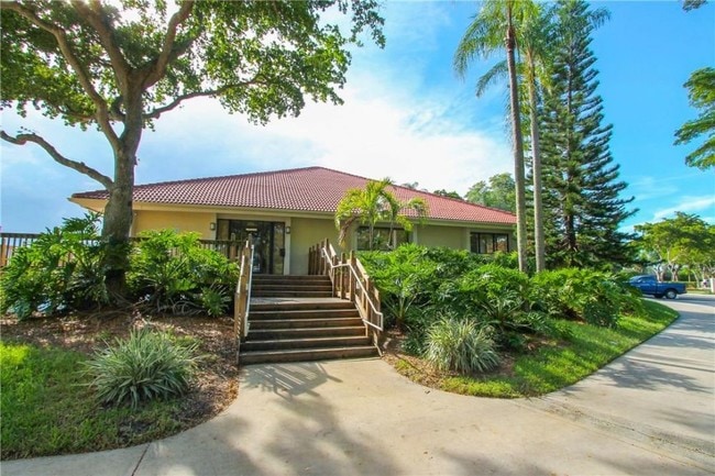 110 Lake Emerald Drive Condo for Rent in Oakland Park