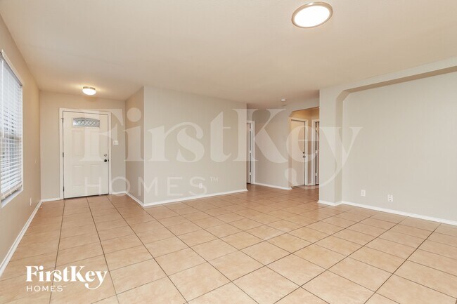 Building Photo - 172 Texas Mulberry
