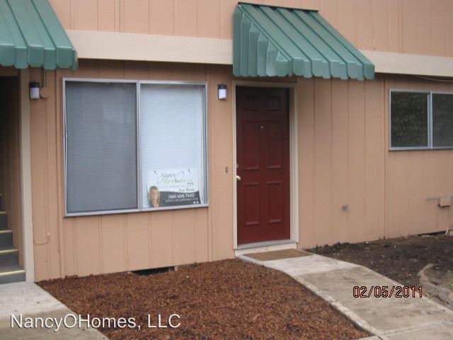 Building Photo - 2 br, 1 bath Apartment - 1518 W St