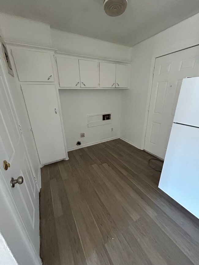 Building Photo - 1612 58th St