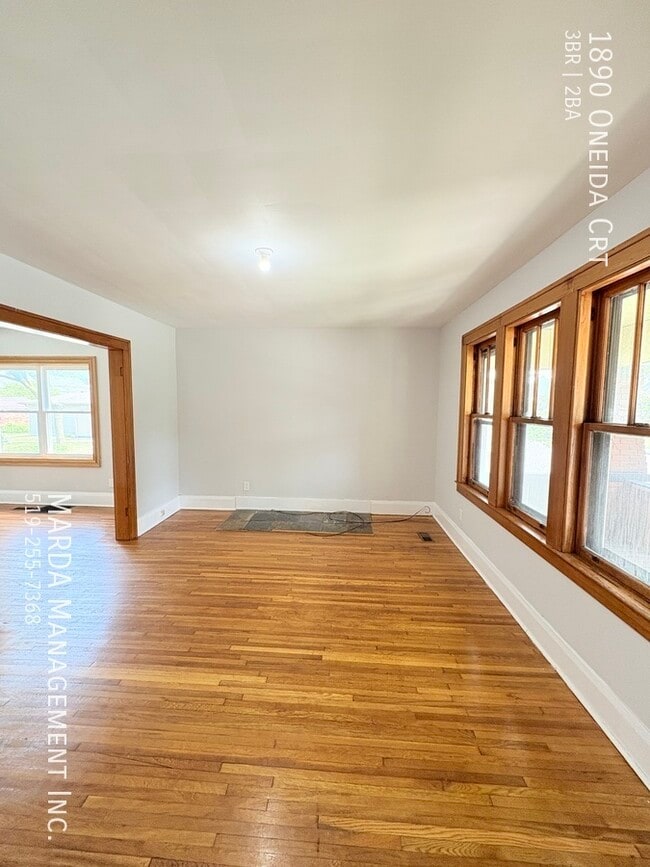 Building Photo - CHARMING 3 BED/1.5 BATH HOME IN WALKERVILL...