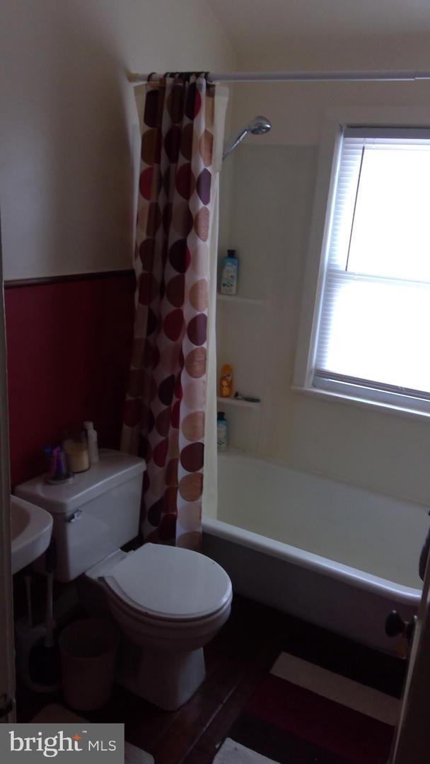 Building Photo - 303 Delaware Cir