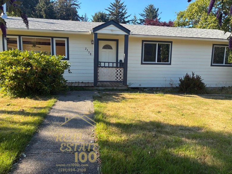 Foto principal - 2538 NE 33rd St