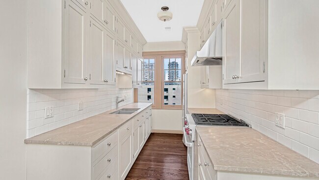 Foto del edificio - 6342 N Sheridan Rd