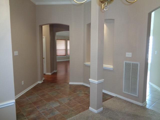 Building Photo - 58 Parkway Pl
