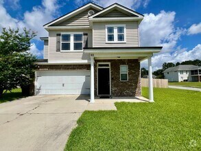 Building Photo - 41 Wesleyan Dr