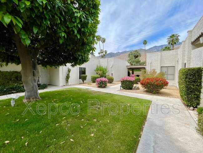 Building Photo - 1150 E Palm Canyon Dr