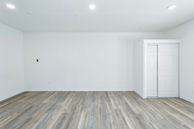 Foto del edificio - 4822 S L St