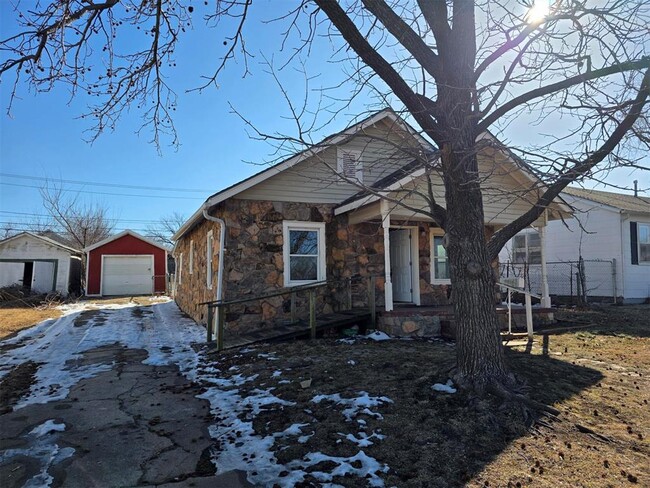 Building Photo - 1517 N Park Ave