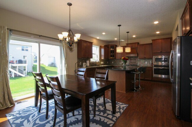 Building Photo - 15741 Everglade Ave