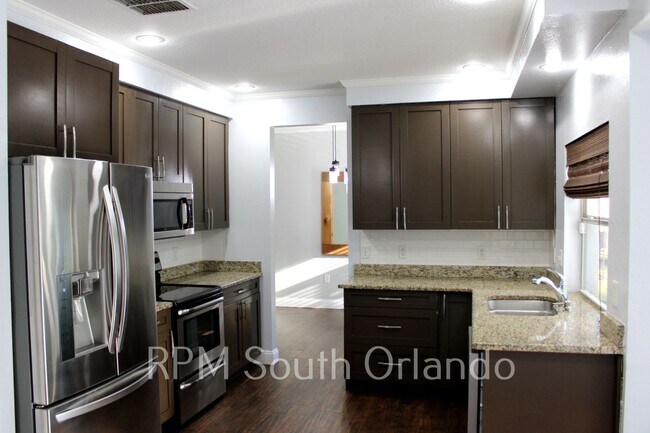 Foto del edificio - Kissimmee Pool home 4 bed 2.5 bath