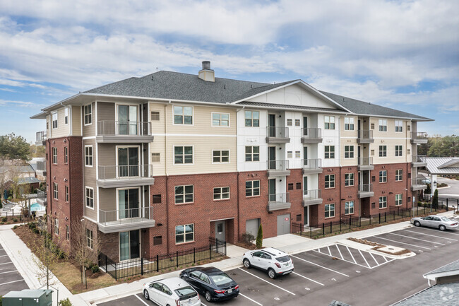 Building Photo - Avenida Watermarq at Germantown 55+ Apartm...