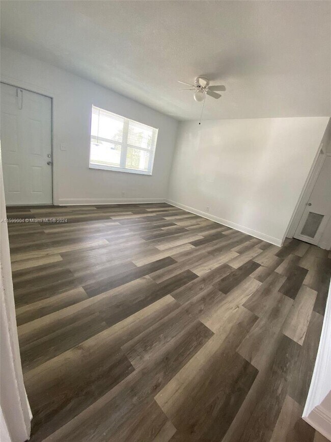 1219 N 20th Ave Unit 1, Hollywood, FL 33020 Room for Rent in Hollywood, FL