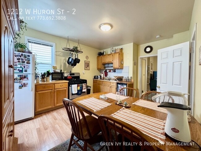 Photo - 1212 W Huron St Apartment
