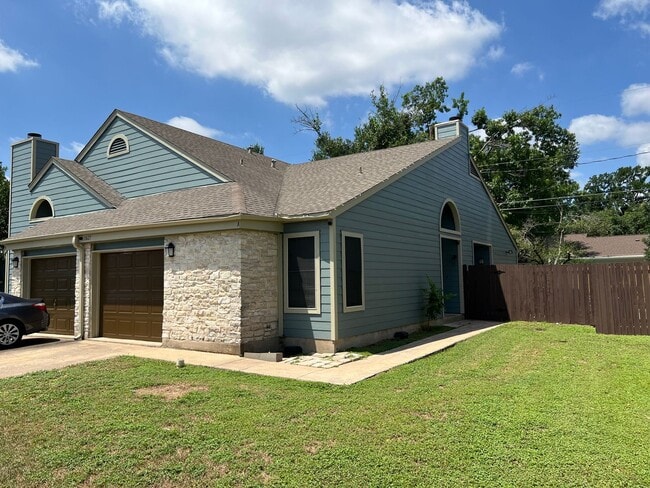 Building Photo - Ranchstone Garden Homes