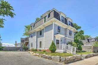 Building Photo - 46 Port Norfolk St