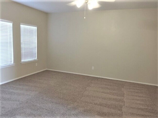 Foto del edificio - 2102 Hawthorne Brook Ln