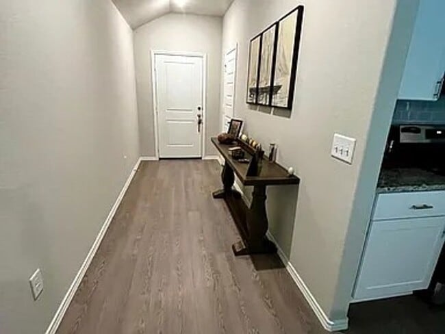 Foto del edificio - Gorgeous 3 Bedroom/ 2 Bath Ranch Home / Immaculate / Upgrades Galore / Attention To Detail