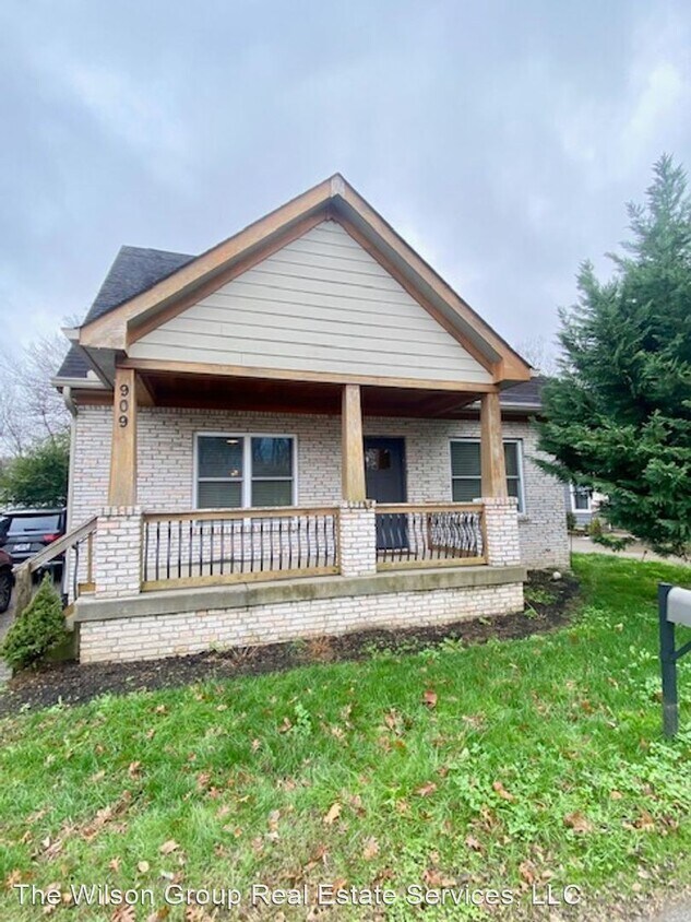 Primary Photo - 3 br, 2.5 bath House - 909 Glass Street