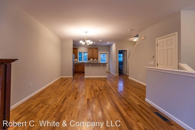 Building Photo - 2 br, 2.5 bath House - 2 Sheridan St Unit 602