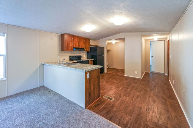 Foto del edificio - 3901 E St Charles Rd