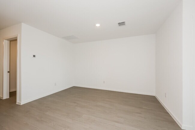 Foto del edificio - 1291 Wedge Leaf Ln