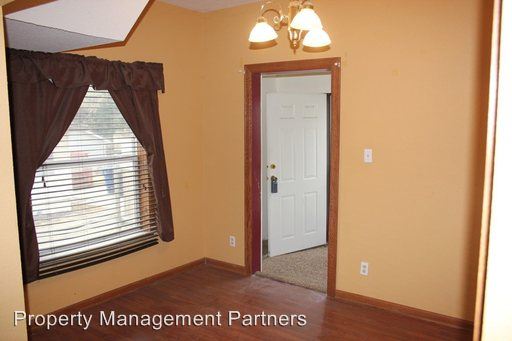 Foto del edificio - 600 W 1st St