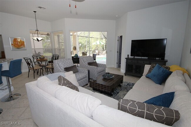 Building Photo - 25201 Bay Cedar Dr