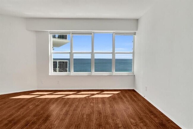 Foto del edificio - 3700 Galt Ocean Dr
