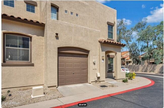 Front - 1930 E Hayden Ln
