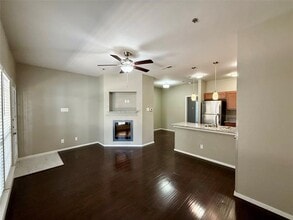 Building Photo - 4800 W Lovers Ln